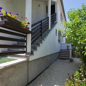 Maja Apartment